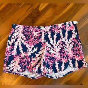 Lilly Pulitzer Navy Pink Coral-Print Golf Shorts, ECU